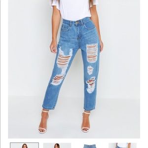 Distressed boyfriend jeans